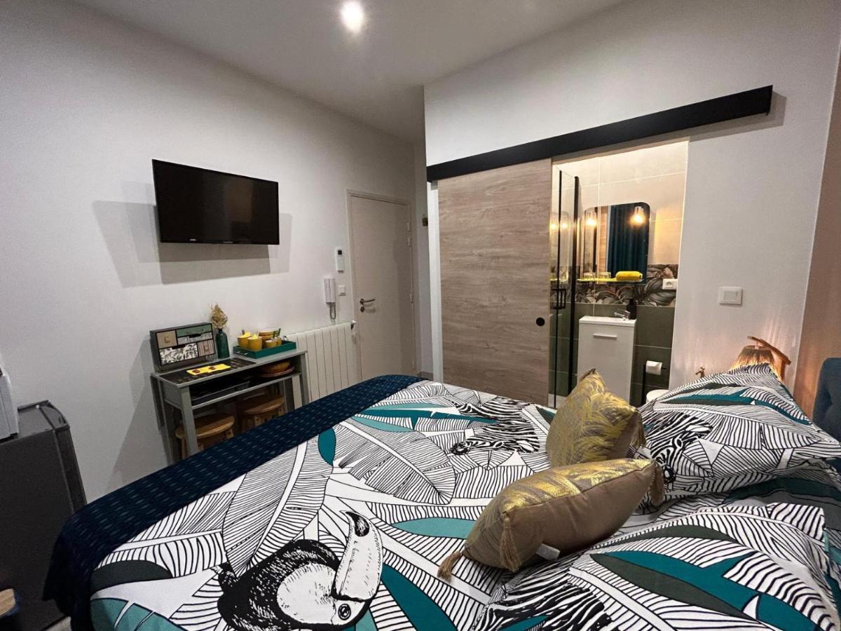 La Maddyson Bed & Breakfast นาร์บอนน์ ภายนอก รูปภาพ